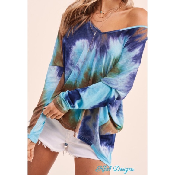 ❤️LAST 2! Wide V Neck Soft Pullover Tie Dye Top! - Picture 2 of 7
